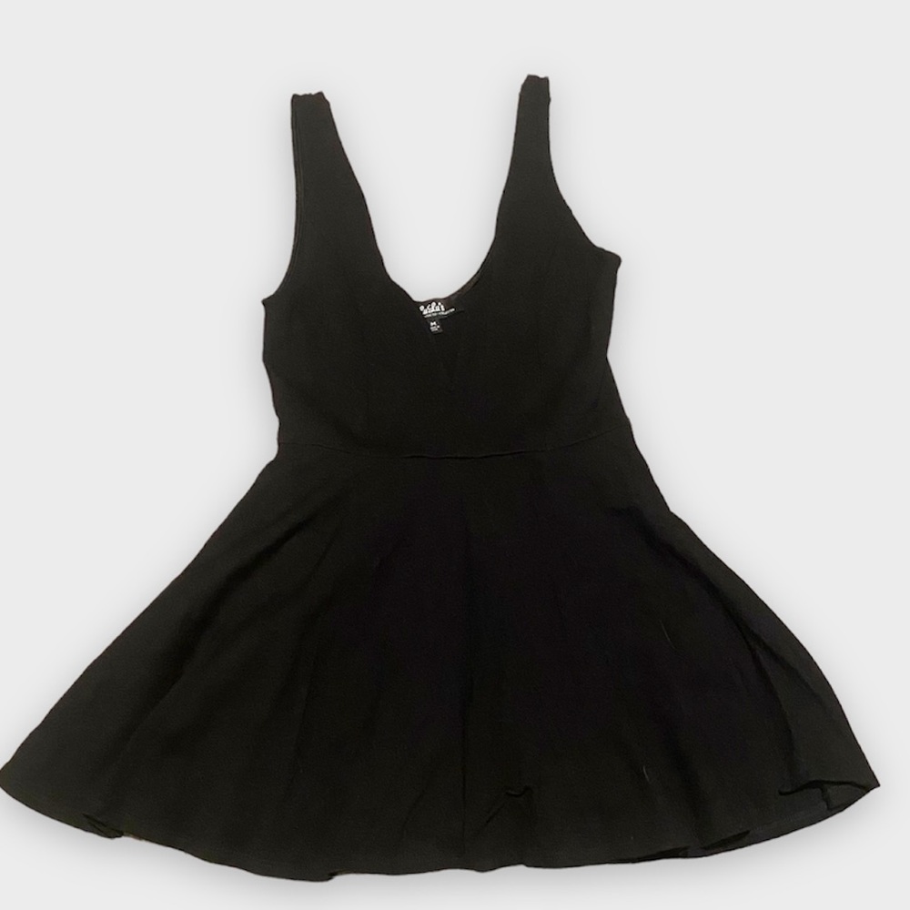 Lulu’s Skater Dress with Built-in Shorts/ Black/ Size Medium